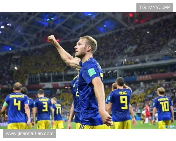 法甲赛场熟人相遇 双方激战后最终握手言和